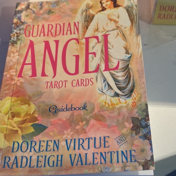 Guardian Angel Tarot Cards - Picture 2 of 4